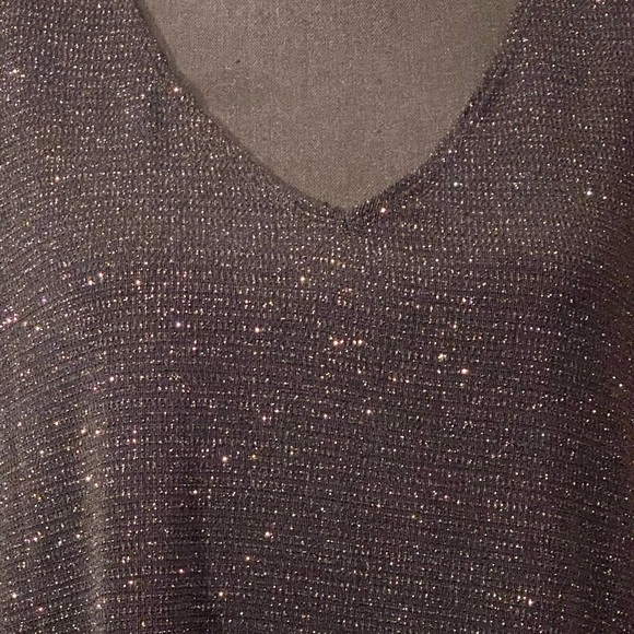 Helen Blake black sparkly cap sleeve Top - Picture 2 of 12